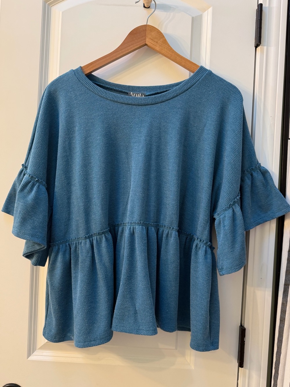 ARULA Ruffled Blue Peplum Short-Sleeve Top